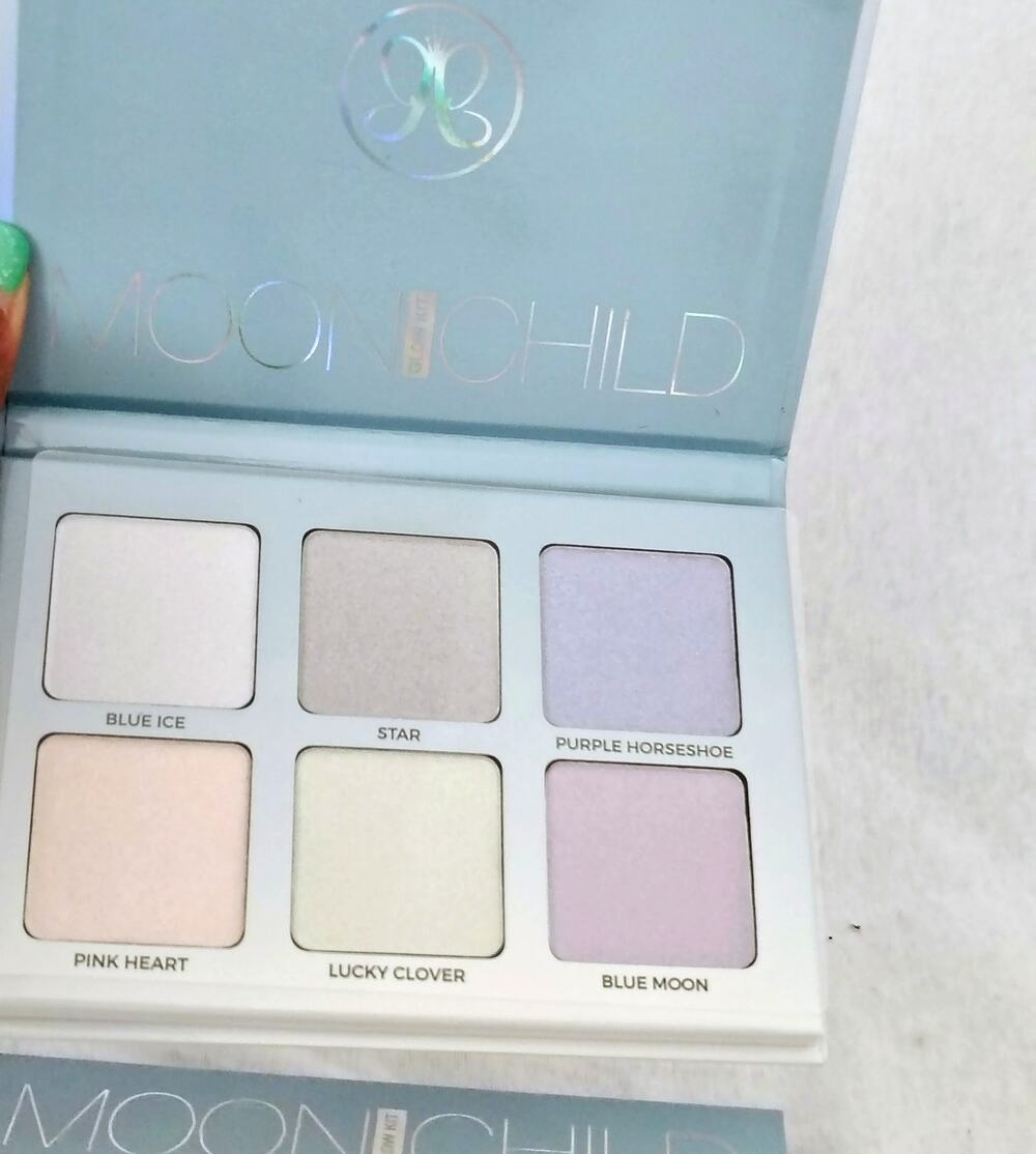 Anastasia Beverly Hills Moonchild Glowkit Eyeshadow Palette Metallic Highlighter